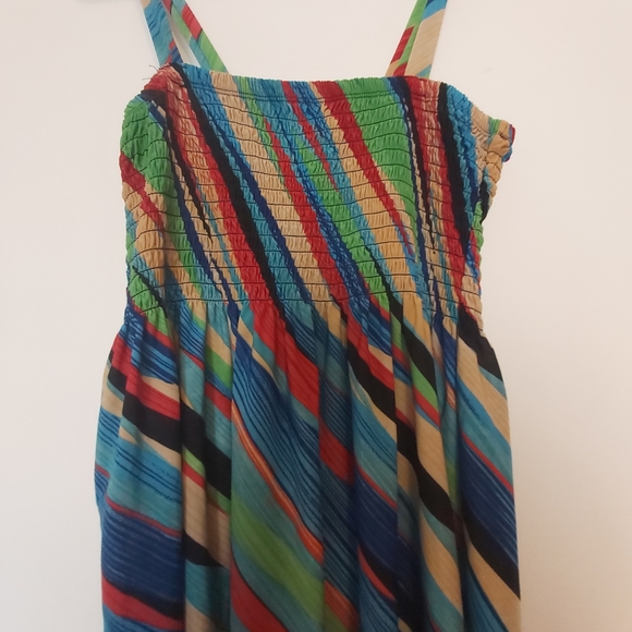 Colourful, whimsical dress - Picture 2 of 3